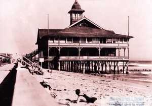 Bathhouse at Alamitos Bay, c1903.